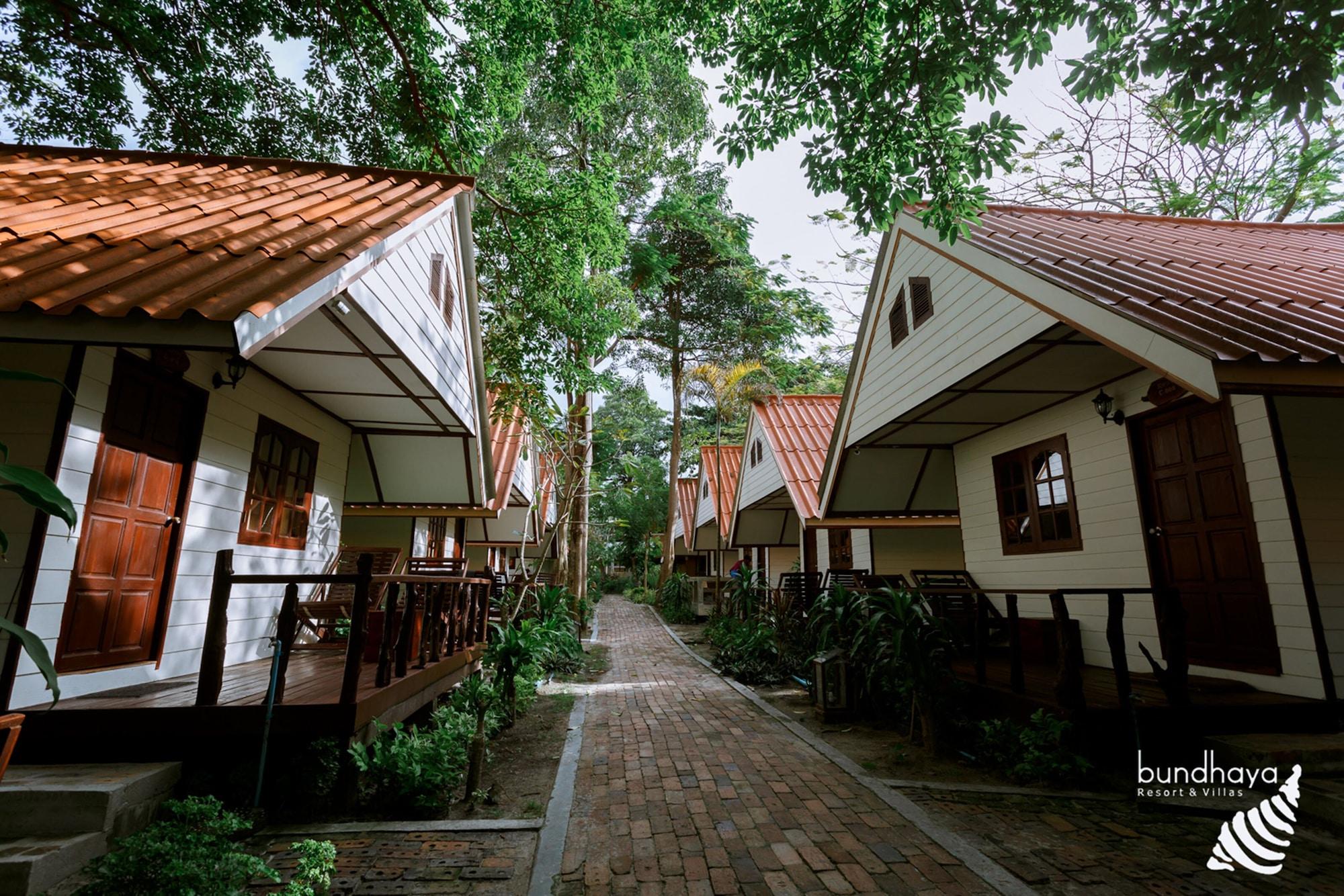 Bundhaya Resort Koh Lipe Extérieur photo